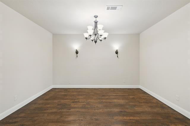 Building Photo - 2141 Lewis Canyon Dr