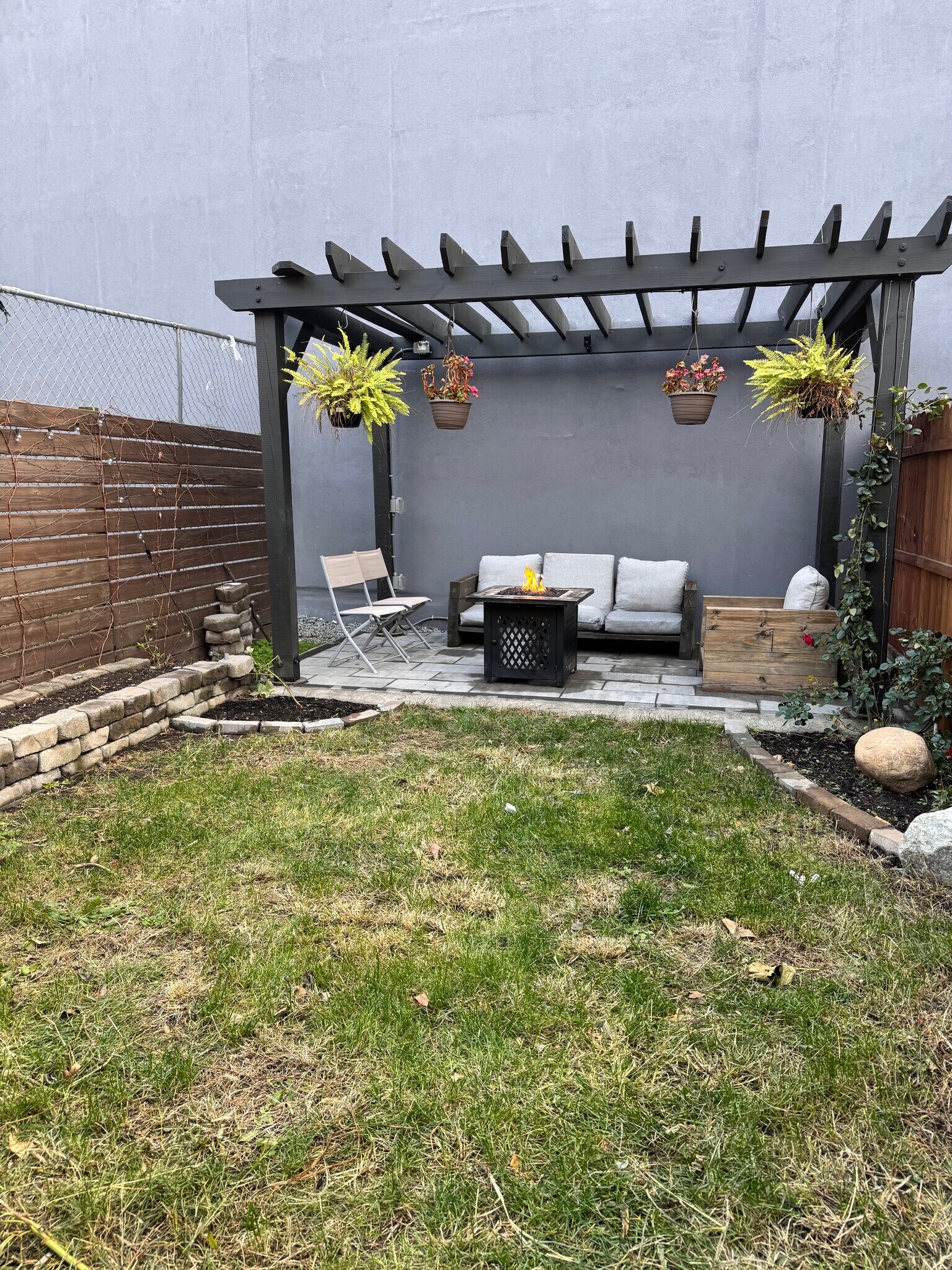 Building Photo - 219 Culver Ave