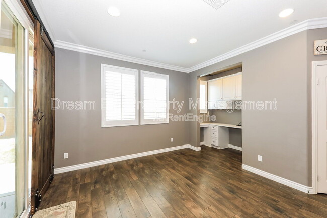 Building Photo - 17007 Raven St