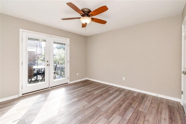 Building Photo - 7490 Quency Dr