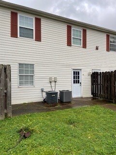 Building Photo - 1301 Neelys Bend Rd