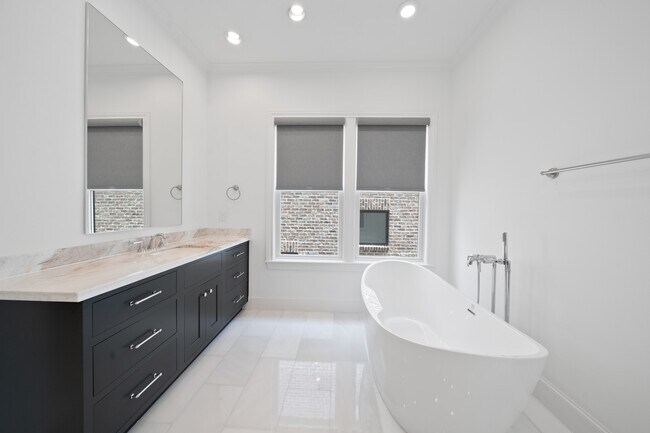 Building Photo - 7550 Little Caprese Ln