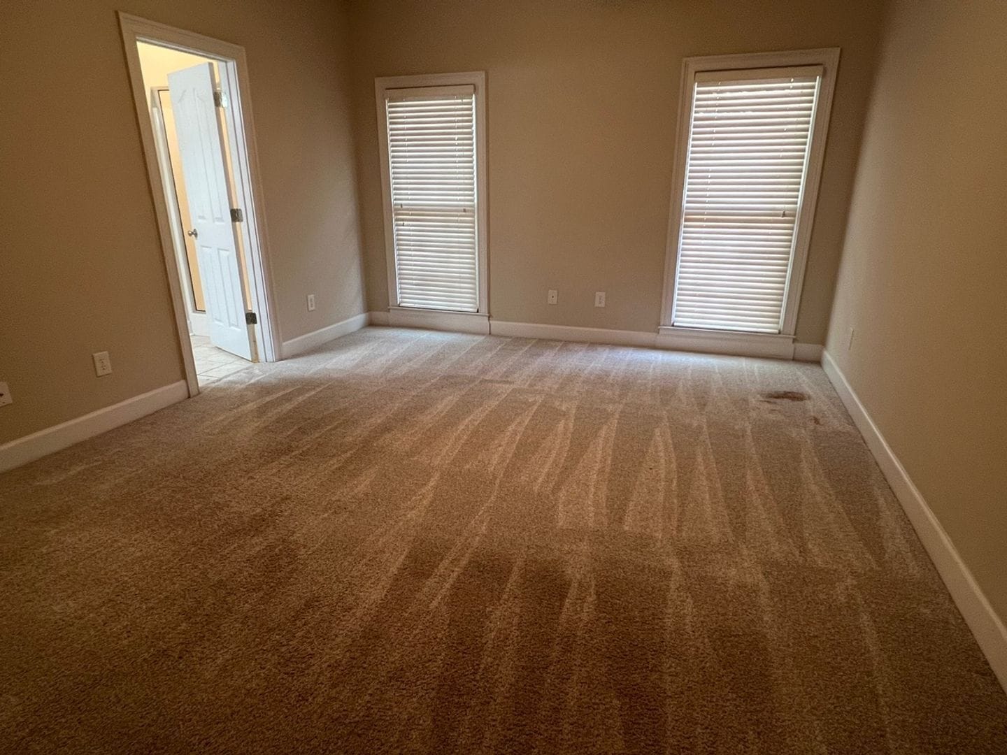 Building Photo - 714 Berry Ln