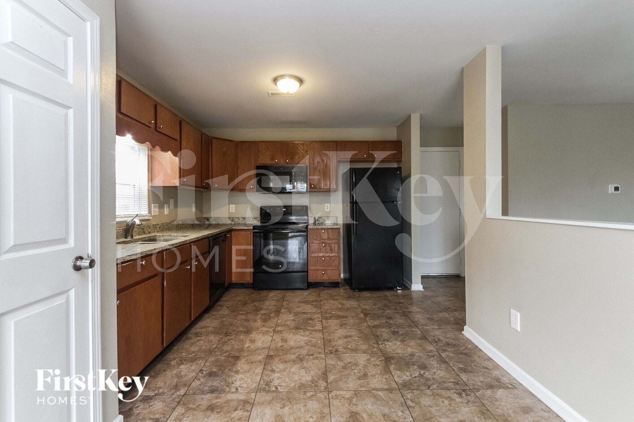 Building Photo - 2634 Lullwater Ln