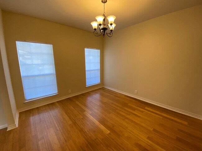 Building Photo - Conveniently Located to Randolph AFB, 4/2.5 ~ Large Backyard ~ Storage Shed ~ Move In Ready!