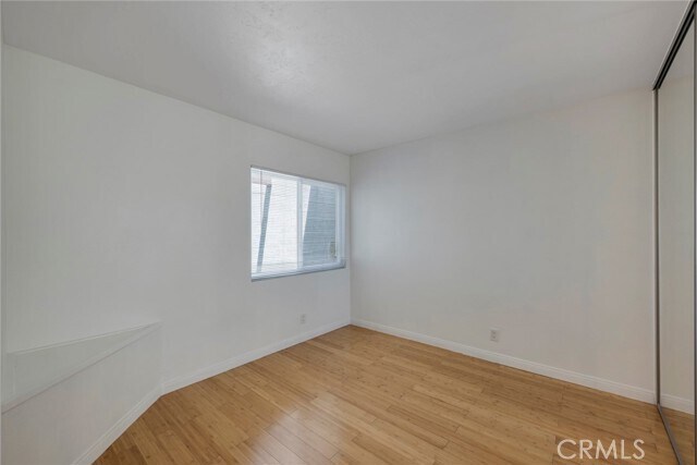 Building Photo - 986 S Citron St