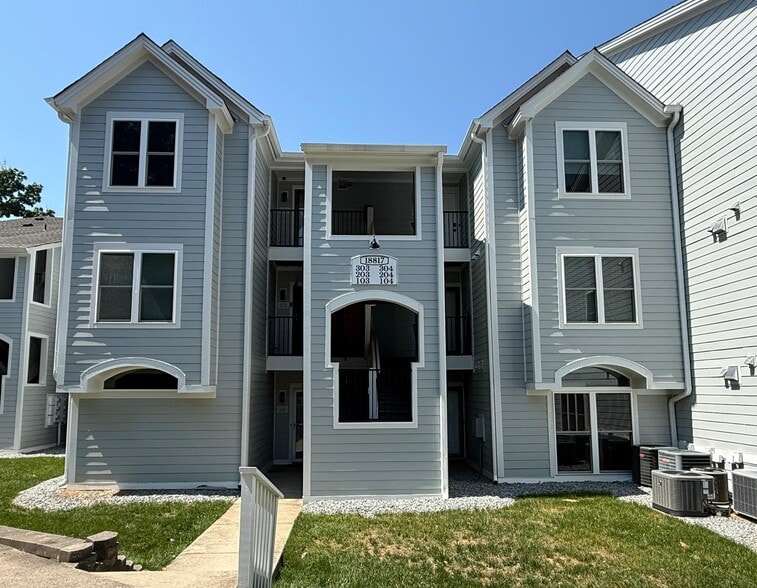Building Photo - 18817 Nautical Dr