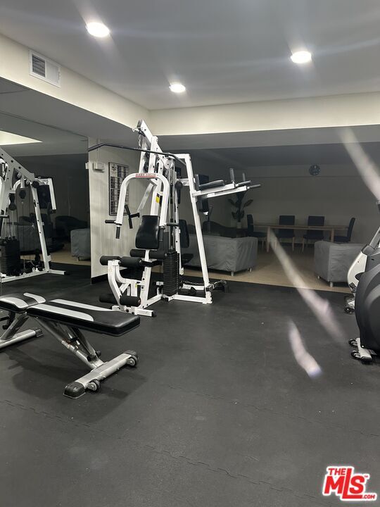 Building Photo - 1230 N Sweetzer Ave