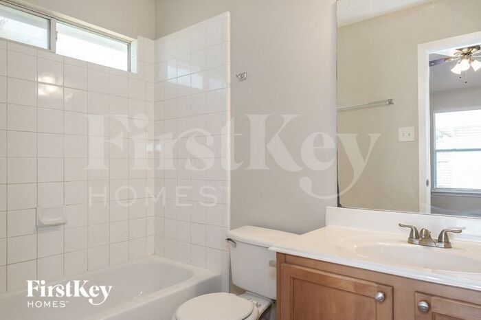 Building Photo - 6315 Austinville Dr
