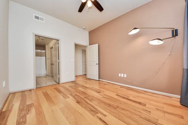 Building Photo - 3505 Sage Rd