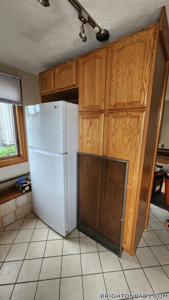 Building Photo - 54A Falkland St