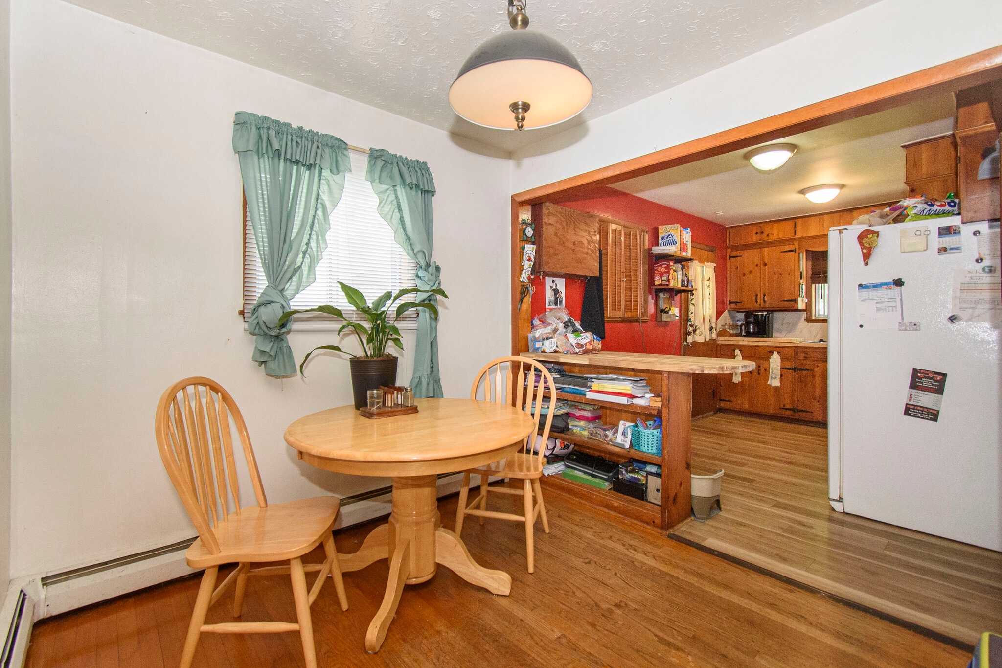 Building Photo - 206 Broce Dr