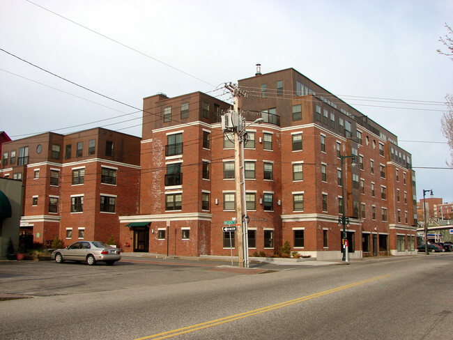 View from the northeast across Congress Street - Walker Terrace