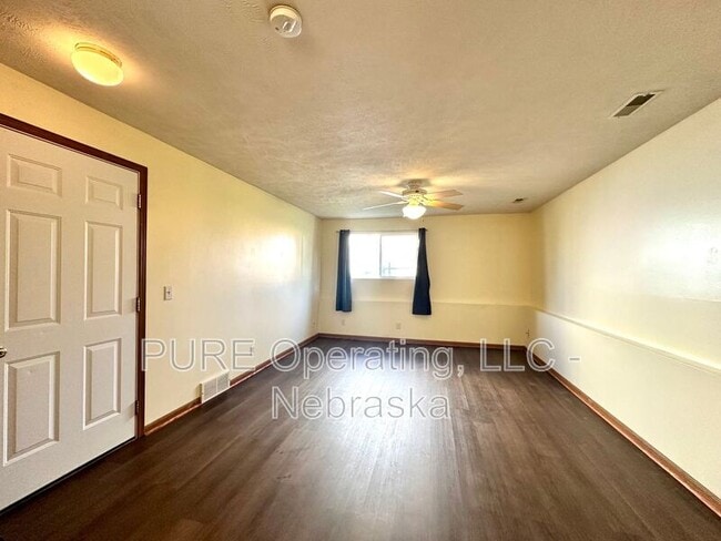 Building Photo - 7879 Bauman Ave