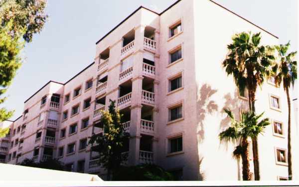 Building Photo - Scottsdale Shadows