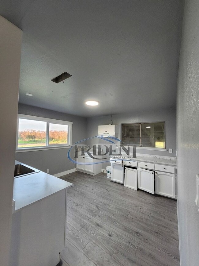 Building Photo - 11363 CA-70