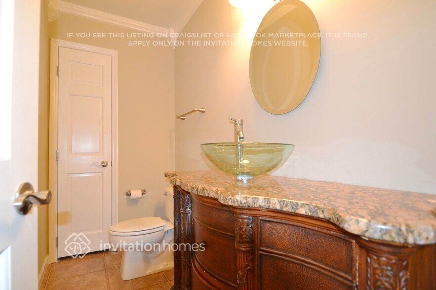 Building Photo - 10601 Bryony Ct