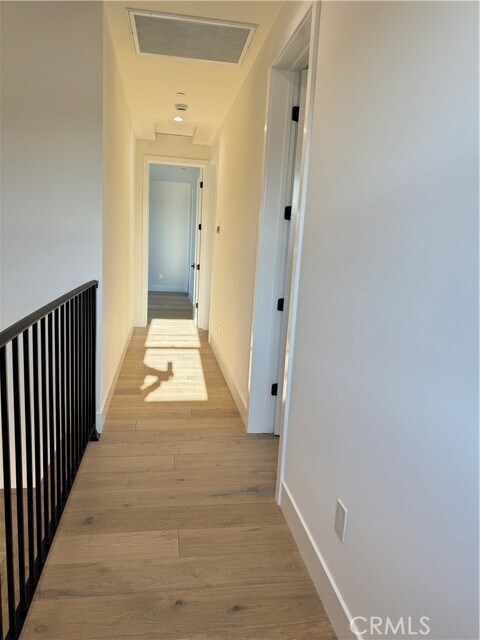 Building Photo - 13418 W Crowley St