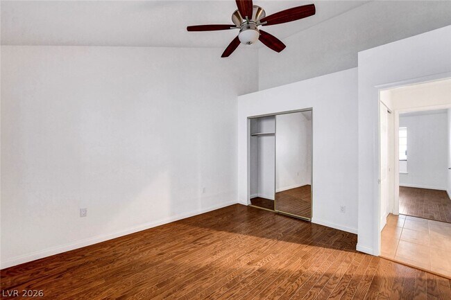 Building Photo - 211 Garfield Dr