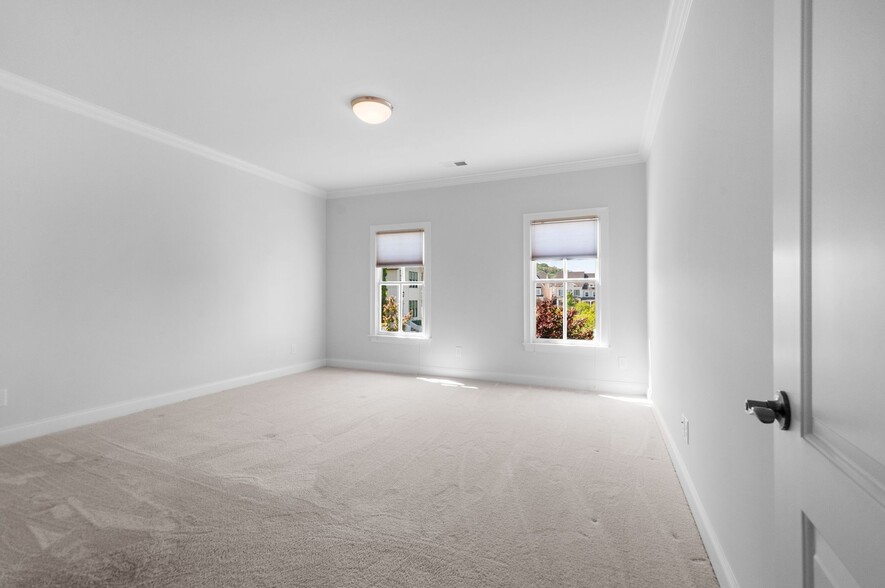Building Photo - 3007 Cheever St