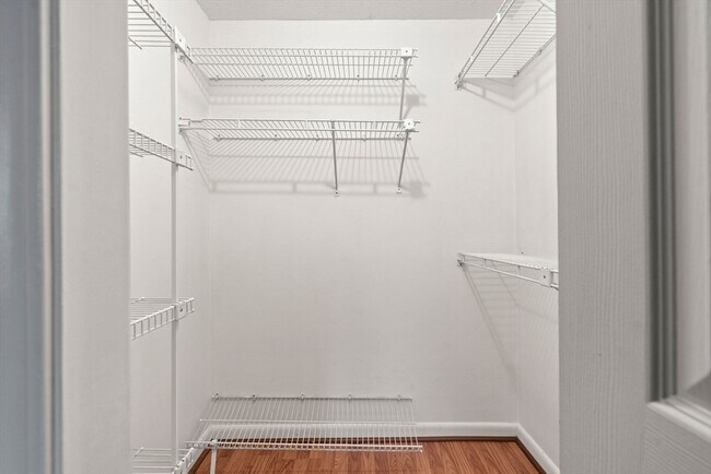 Building Photo - 12 9th St