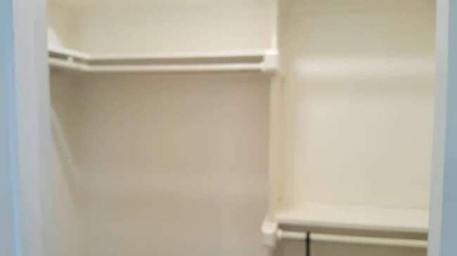 Building Photo - 316 1/2 E 7th Street Unit