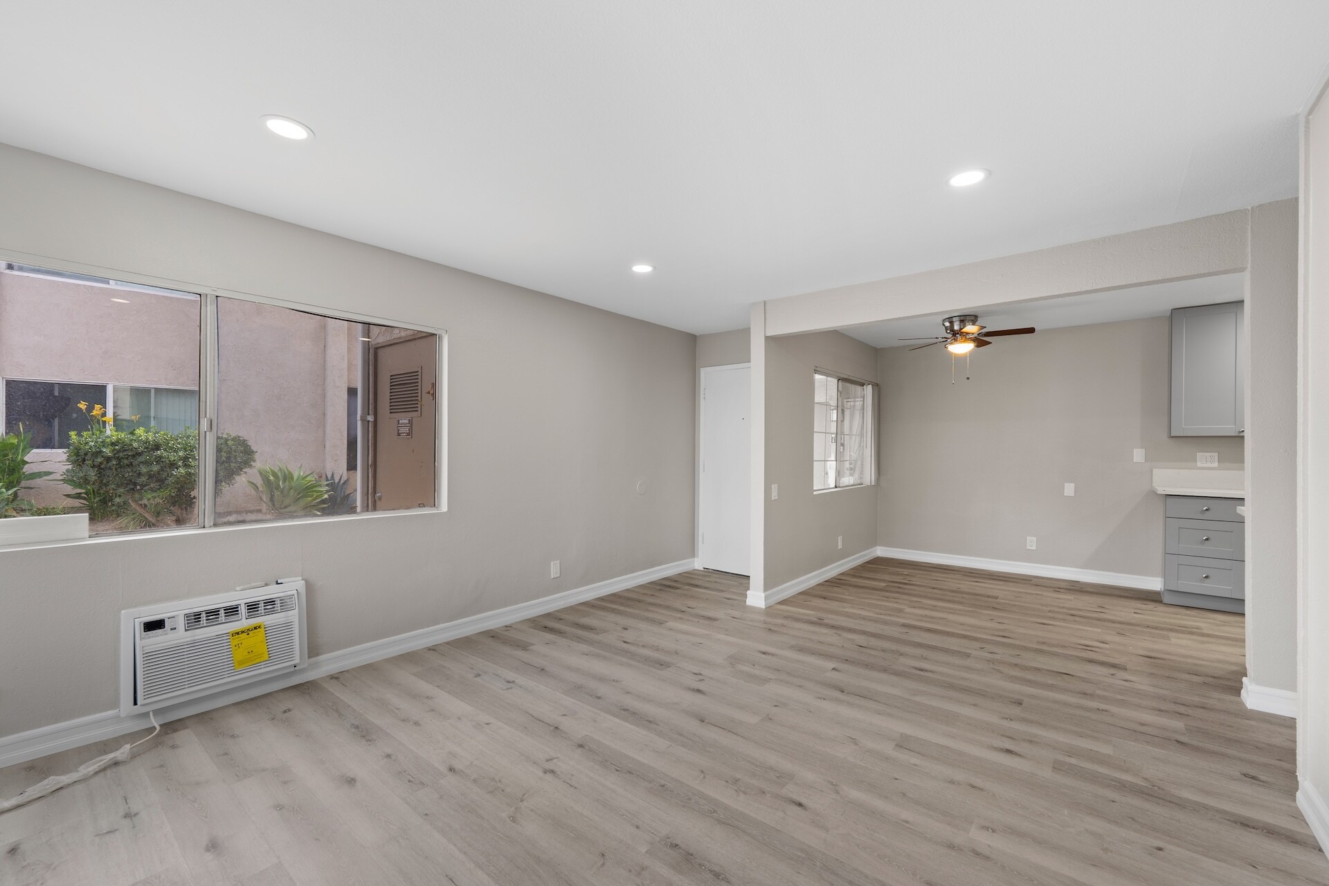 Building Photo - 212 S Kraemer Blvd