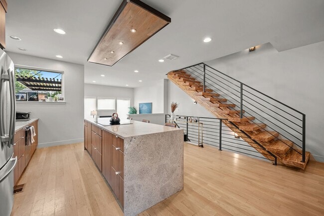 Building Photo - 3448 W 36th Ave