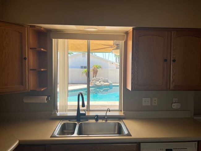 Building Photo - 8329 E Osborn Rd