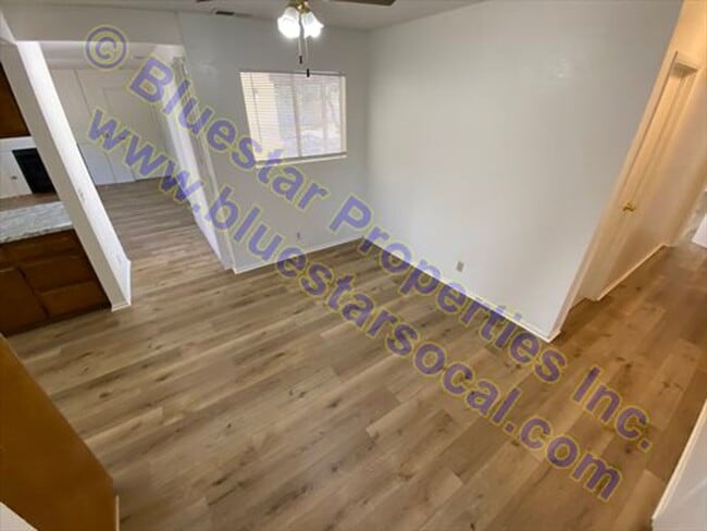 Building Photo - Just Listed in Hesperia!!!