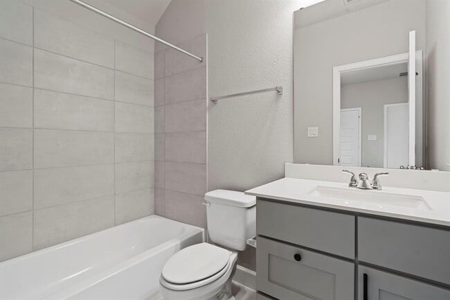 Building Photo - 27122 Butterfly Mint Ln