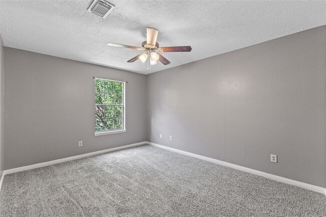 Building Photo - 5718 Upper Lake Dr