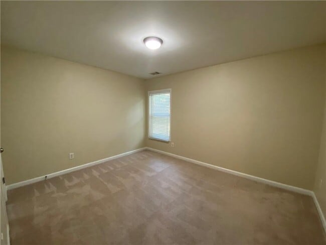 Building Photo - 3367 Harvest Ridge Ln NE
