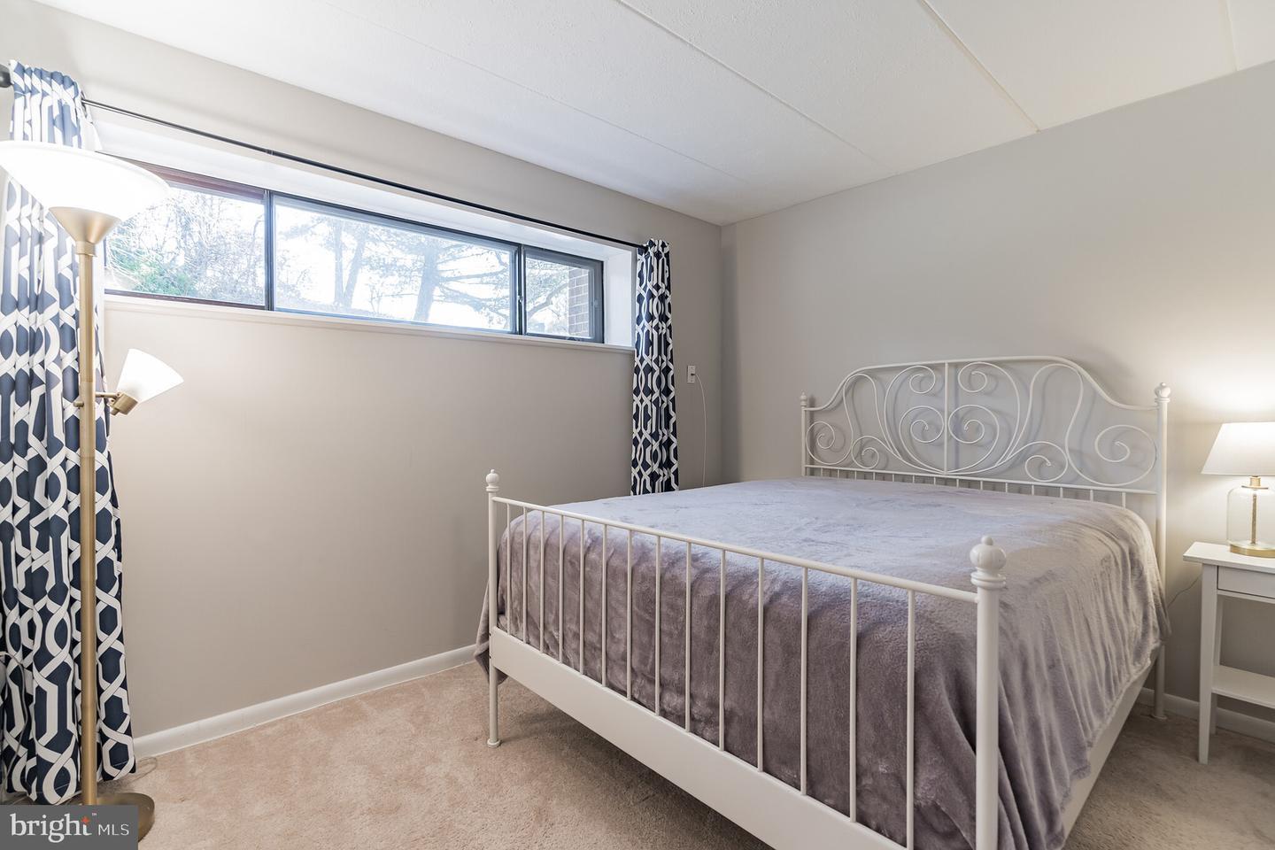 Building Photo - 130 Roberts Ln