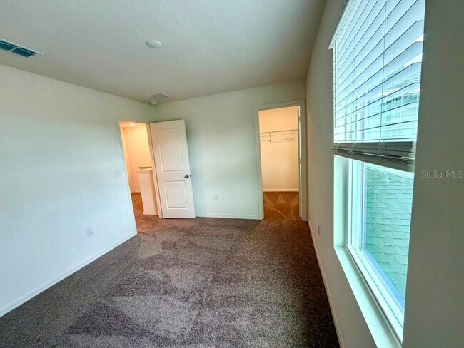Building Photo - 16615 Luminary Lp