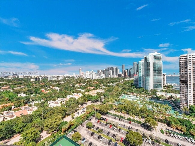 Building Photo - 2475 Brickell Ave