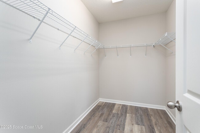 Building Photo - 4105 Harvest Cir