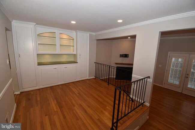 Building Photo - 1342 Chetworth Ct