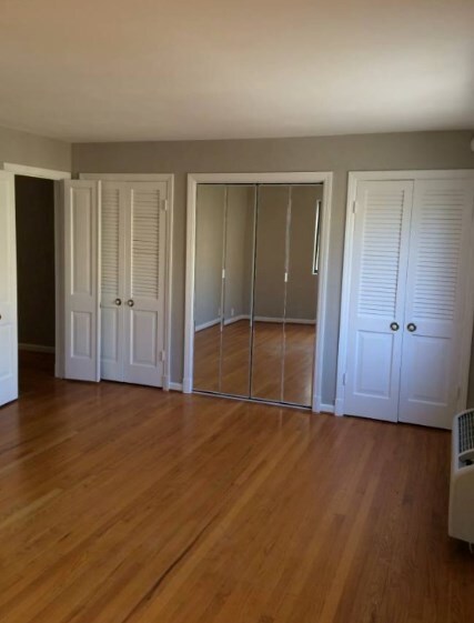 Bedroom Closets - 4114 Davis Pl NW