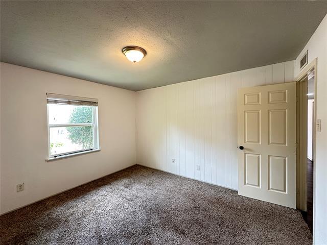 Building Photo - 553 Hightrail Dr