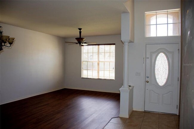 Building Photo - 2504 Ladoga Dr