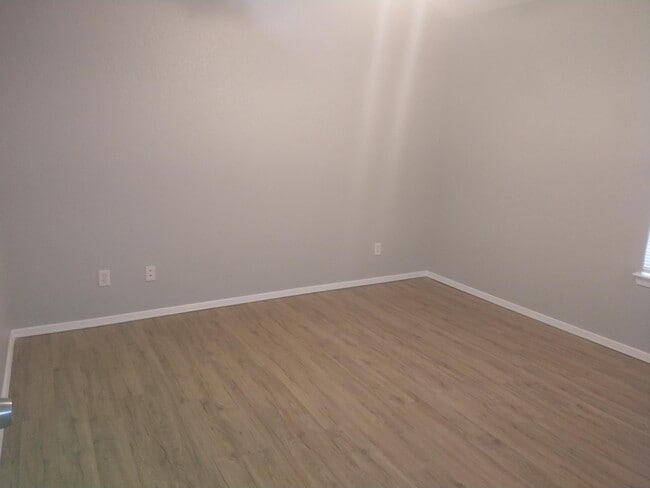 Building Photo - 3920 Tierra Marfil Rd