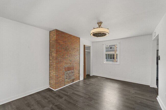 Building Photo - 414 N Euclid Ave