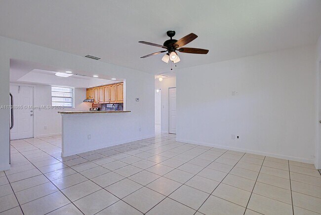 Building Photo - 25442 SW 107th Ave
