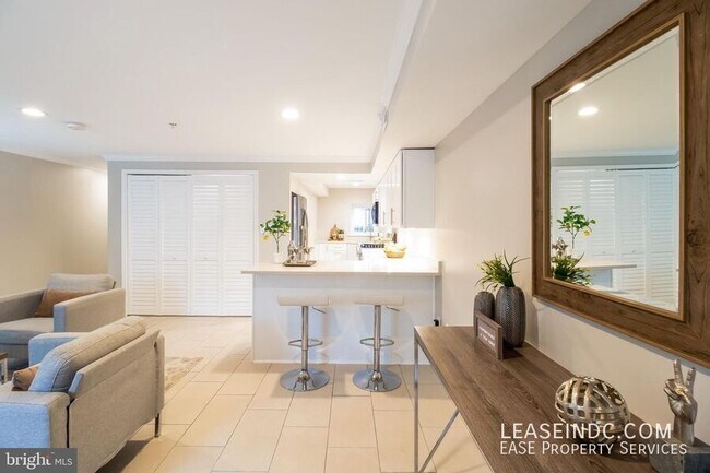 Building Photo - 1441 Clifton St NW