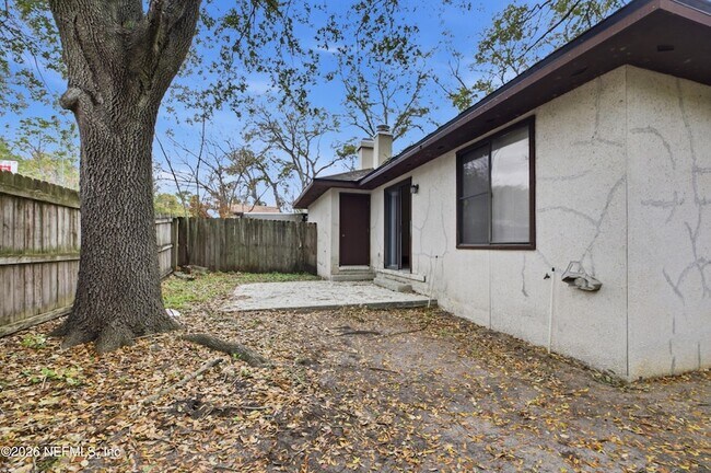 Building Photo - 3544 Villa Pl