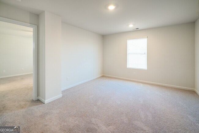 Building Photo - 132 Fresh Laurel Ln