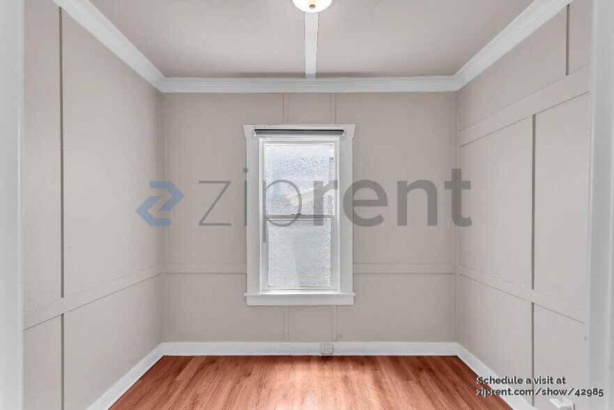 Building Photo - 1362 48th Ave