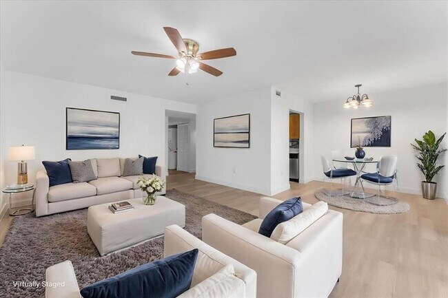 Building Photo - 11566 7th Ln N