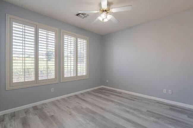 Building Photo - 7167 W Abraham Ln